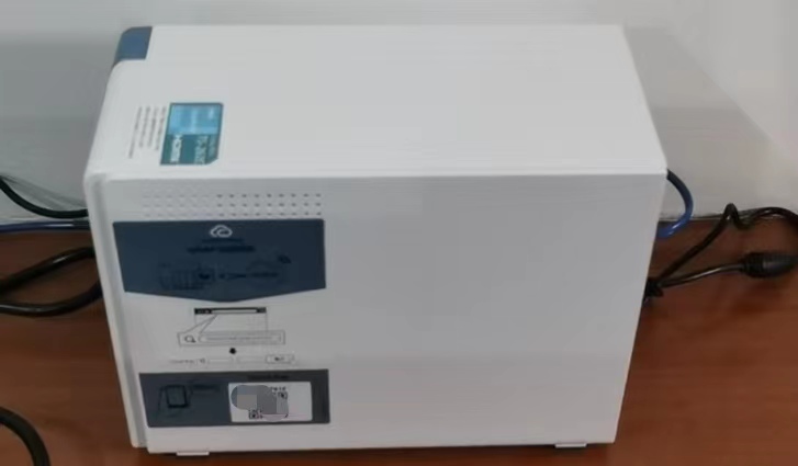 欠他一张正脸照